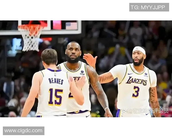 东部最强火力复苏豪取三连胜，豪华阵容展现攻防一体团队篮球